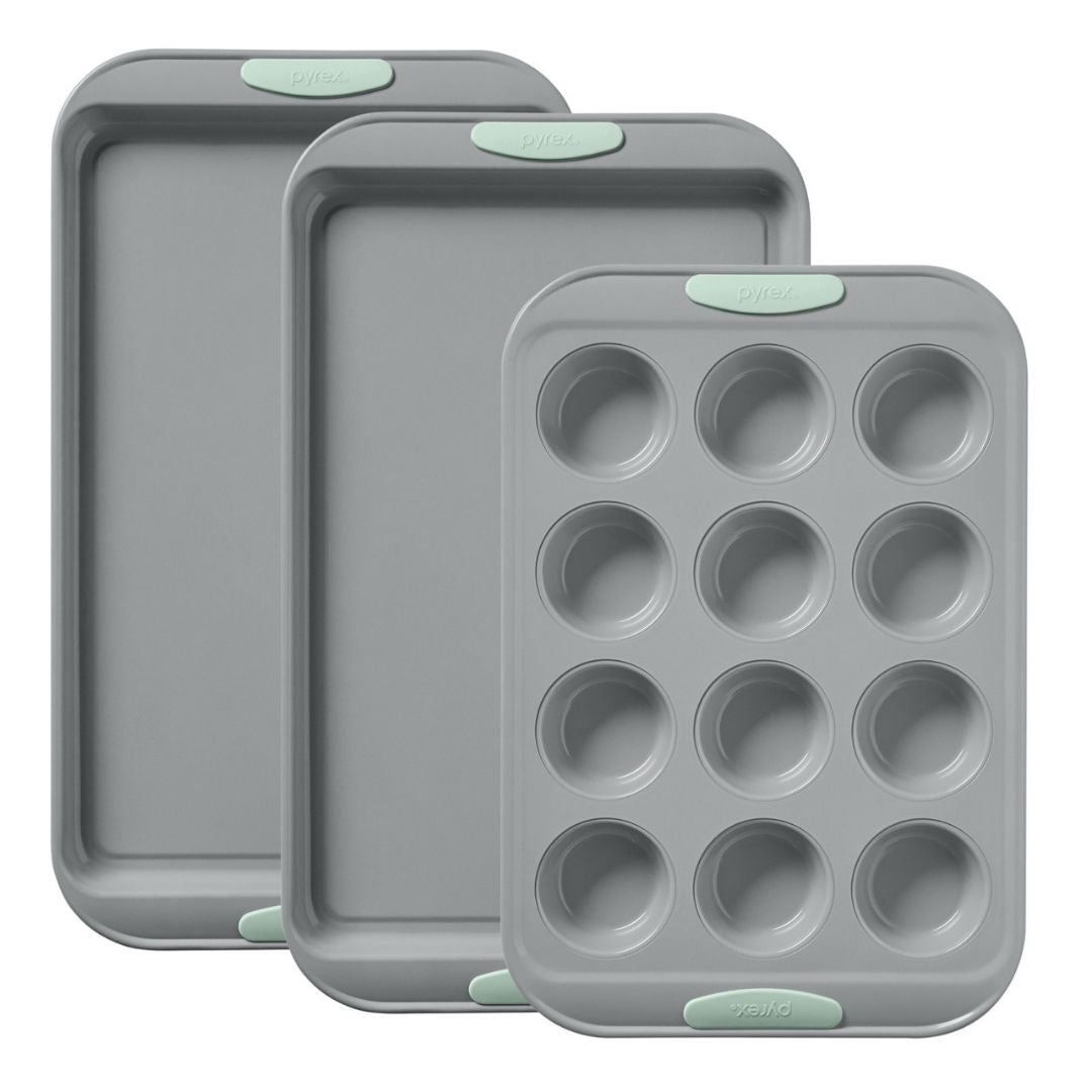 Pyrex® Metal Bakeware 3-Piece Set in Sage