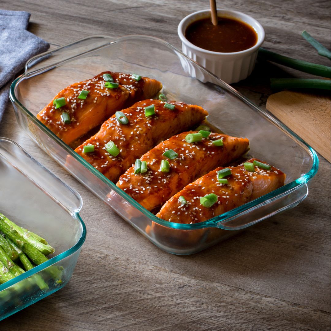 Pyrex® 2-quart Oblong Baking Dish - Image 2
